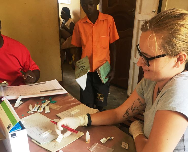 Medical volunteers in Africa